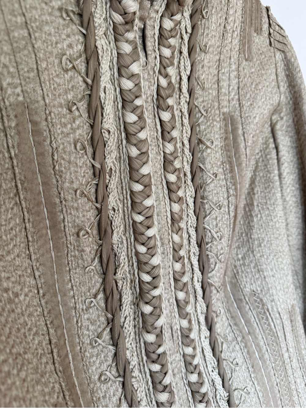 Elie Tahari Vintage BeigeTextured Intricately Braided Front Blazer. Size M - Picture 6 of 11